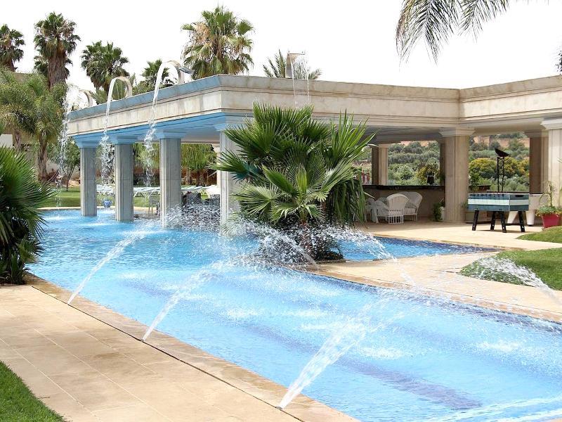 Zaki Hotel Meknes Exterior photo
